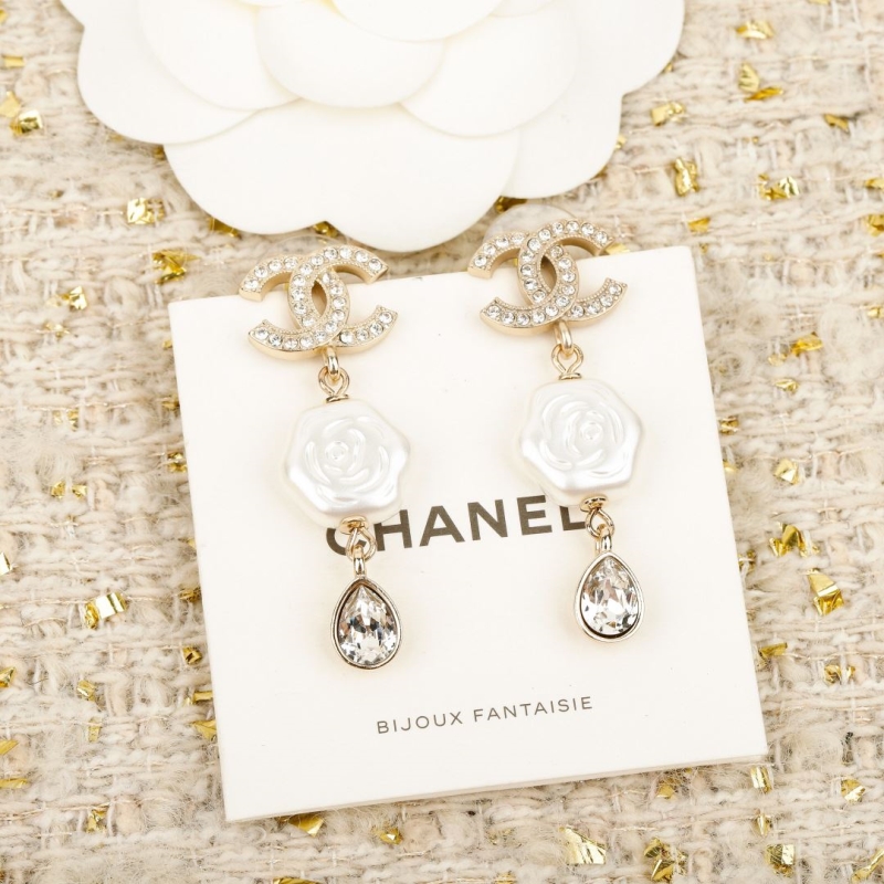 Ch**el earrings